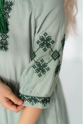 Сукня-вишиванка для дівчаток